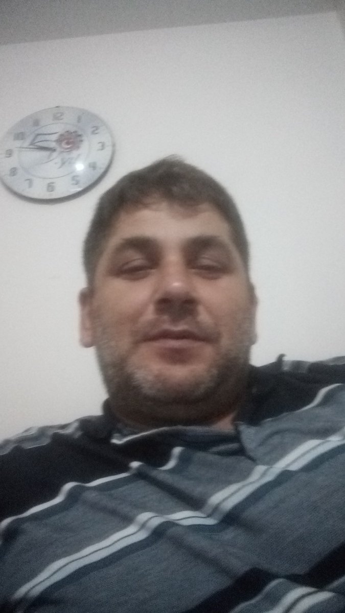 İstanbul Esenyurt dayim tanışmak isteyen bayanlar arasın 05455366100
