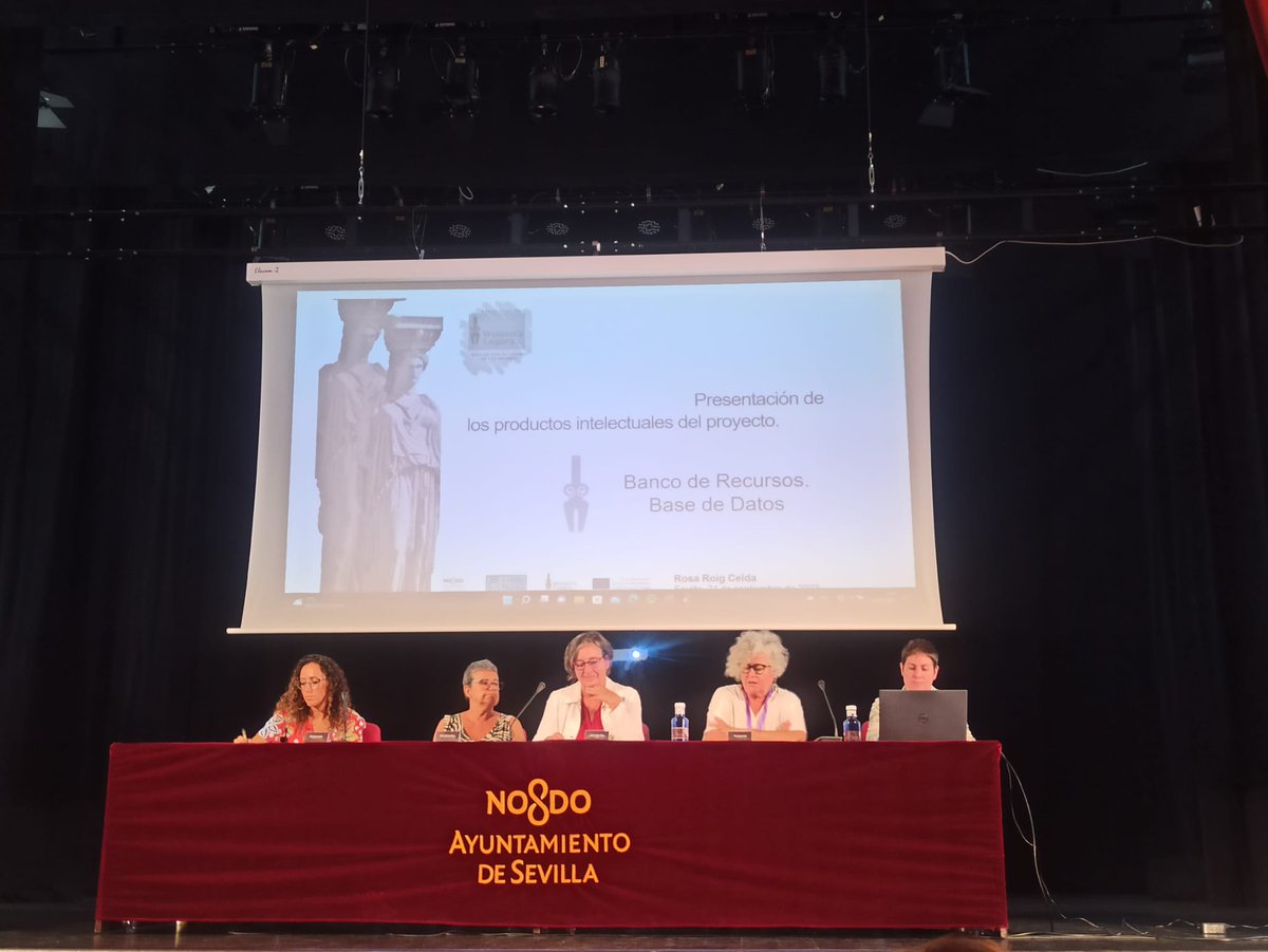 Legadomujeres's tweet photo. Presentación en Sevilla del banco de recursos, los catálogos y la formación STEM del Proyecto Women's Legacy @womenslegacyEU @Legadomujeres https://t.co/wQo7N0MQtk