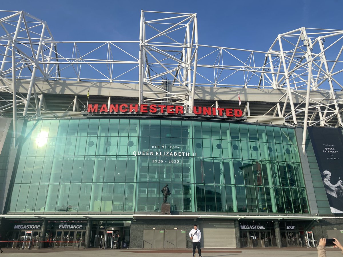 teamhill888's tweet photo. #lcgconf22 underway
Packing out Old Trafford and not a prawn sandwich in sight 😉 @ManUtd @_LearningCurve https://t.co/BlptLBjqgy