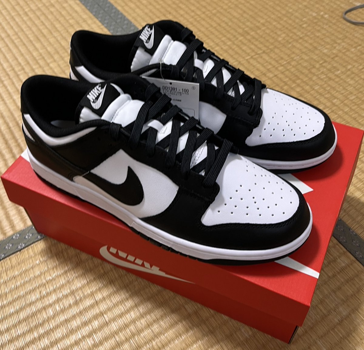 WCCFPONSUKE's tweet photo. 届きました😁
最高ですね🐼
#NIKE
#DUNKLOWRETRO https://t.co/kI4F0zeEd2