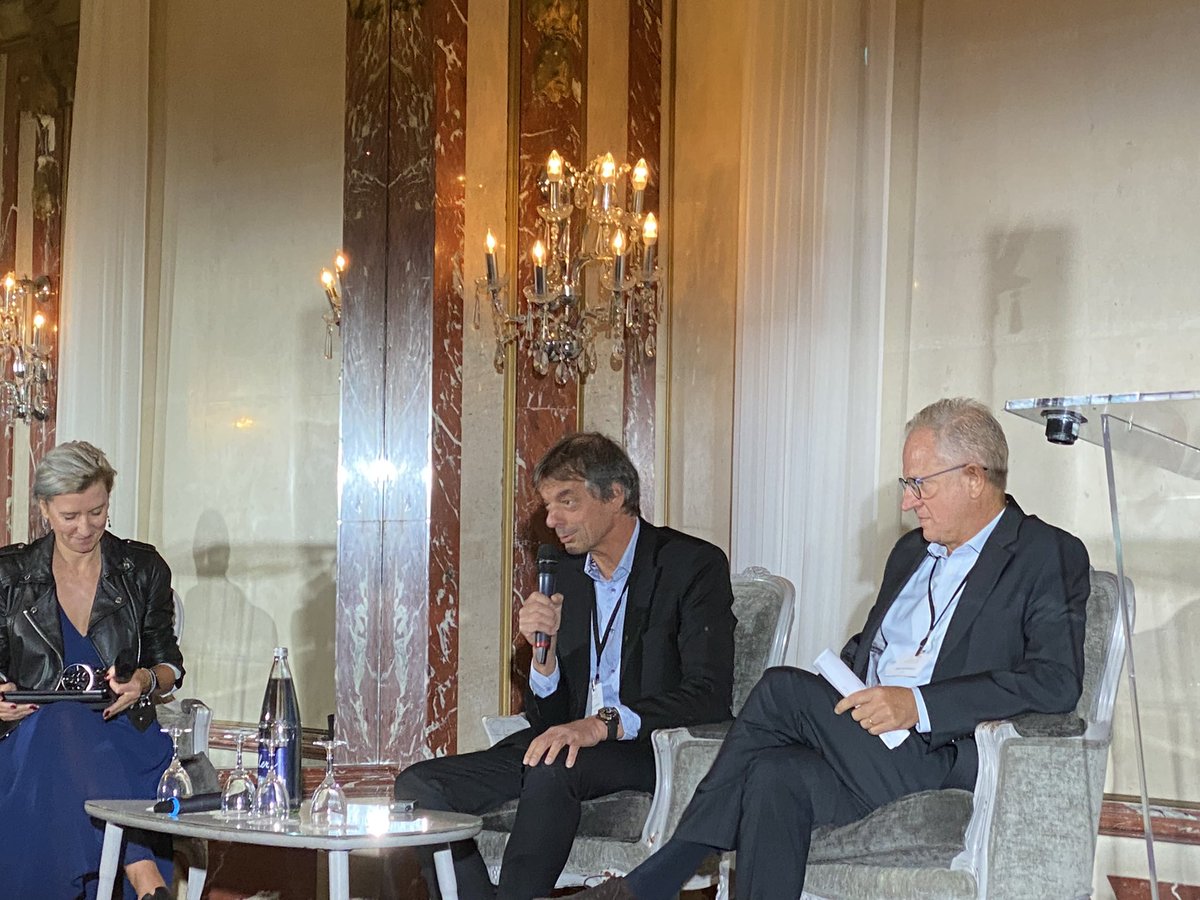 CEW-France tweet media