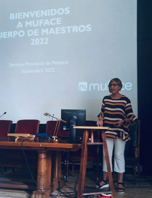 mufaceoficial's tweet photo. #BUENAINICIATIVA
💡CHARLAS A DOCENTES 2022 #MUFACE
📌EN CASTILLA Y LEÓN
@ANPECyL @anpe_palencia @ANPEVALLADOLID @AnpeBurgos 

😎Nuestra noticia en Actualidad de la página web:
https://t.co/YviCL4WE5e
Gracias equipo @isafabre , Domiciana y @montseymanu https://t.co/A7JLdk1Bcw