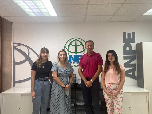 mufaceoficial's tweet photo. #BUENAINICIATIVA
💡CHARLAS A DOCENTES 2022 #MUFACE
📌EN CASTILLA Y LEÓN
@ANPECyL @anpe_palencia @ANPEVALLADOLID @AnpeBurgos 

😎Nuestra noticia en Actualidad de la página web:
https://t.co/YviCL4WE5e
Gracias equipo @isafabre , Domiciana y @montseymanu https://t.co/A7JLdk1Bcw