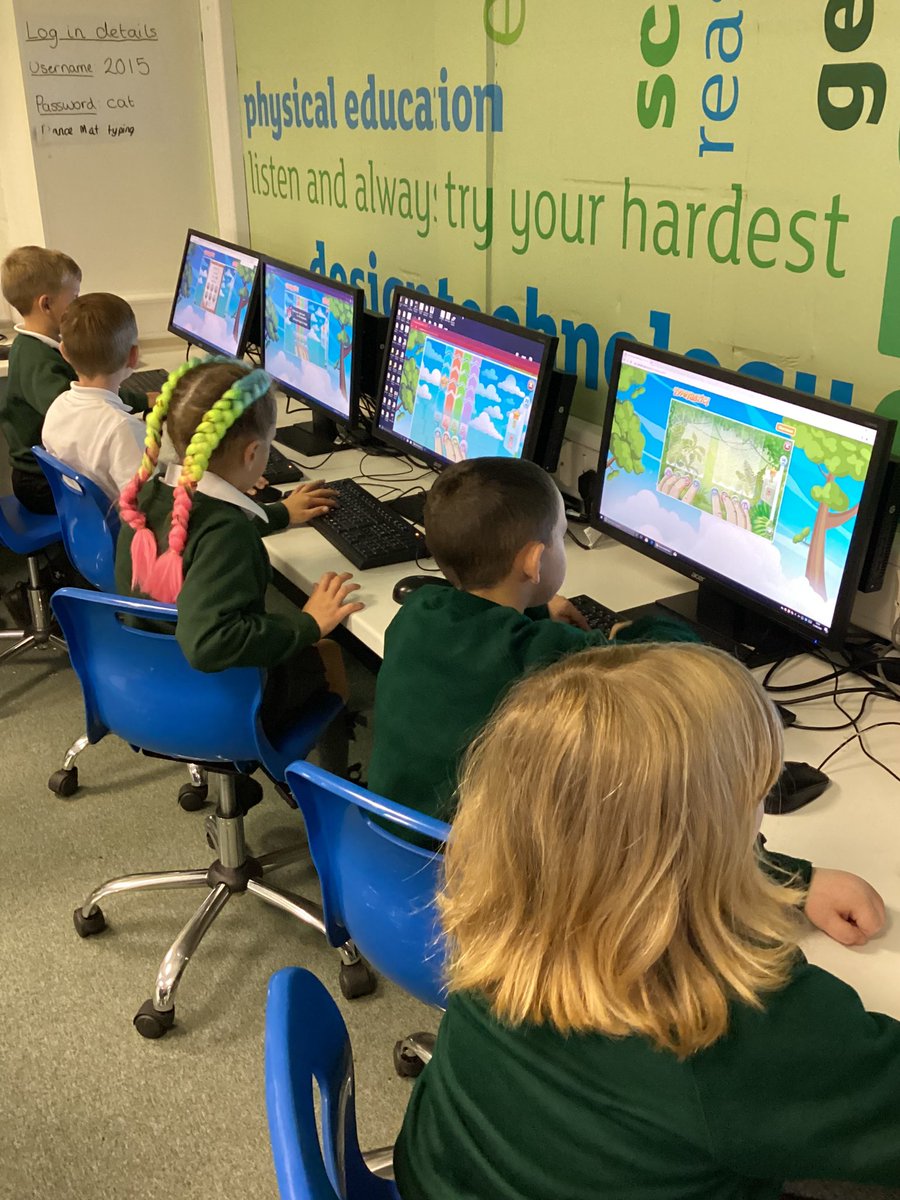 WellesYear2's tweet photo. Year 2 had fun this morning in ICT learning how to touch type  and all about the home row. They helped each other to remember which fingers go on which keys. #touchtyping #homerow @WellesbourneSch https://t.co/ZqIk8DRxXe