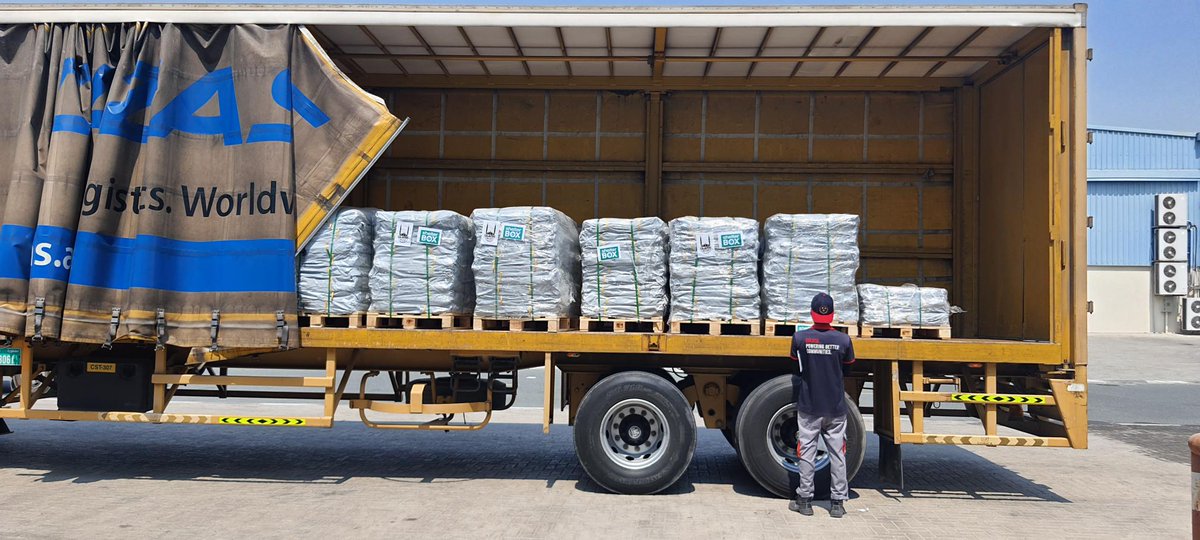 Over the past 2 weeks our @WFP @UNHRD team in #Dubai has dispatched 60 mt of supplies on behalf of @ShelterBox, with air transport facilitated by @IHC_UAE. Their destination? #Pakistan 🇵🇰 where they'll be used to provide shelter support to people affected by the recent floods.