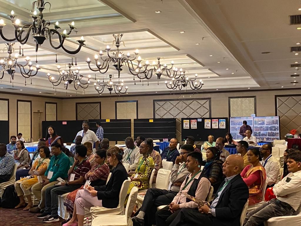 phiaindia's tweet photo. Glimpses from the ongoing Civil Society Dialogue: Multi Country Programme on Strengthening Governance for #ZeroHunger

@Welthungerhilfe @WHH_India @CSA_globe

 #SDG2 #ZeroHungerGoals #RightToFood #iamphia https://t.co/orBAAgVGn9