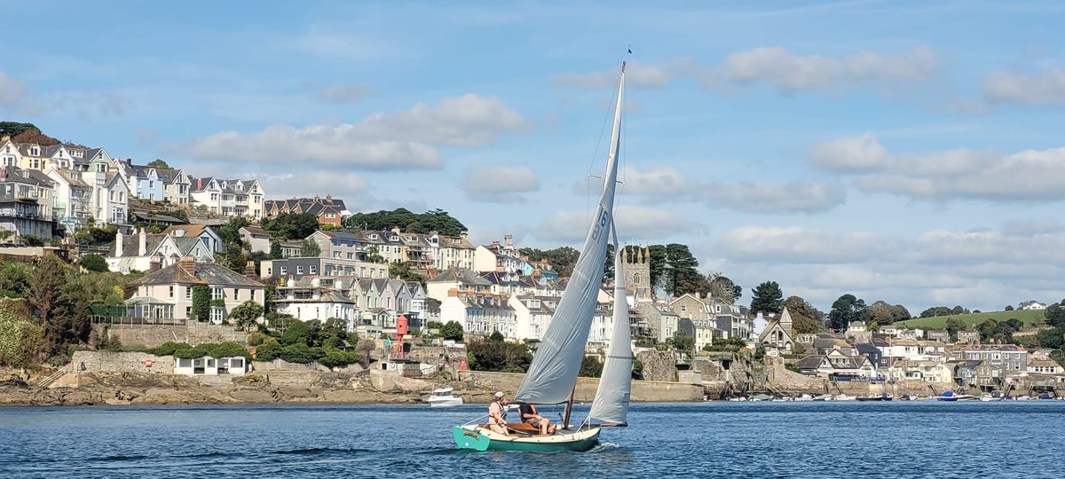 FoweySailing's tweet photo. Photos from the penultimate Saturday racing for this season (Courtesy Austen Bannister). Final Anchors Up race this Saturday 24th! #Fowey #sailing https://t.co/yzkX8LetxP