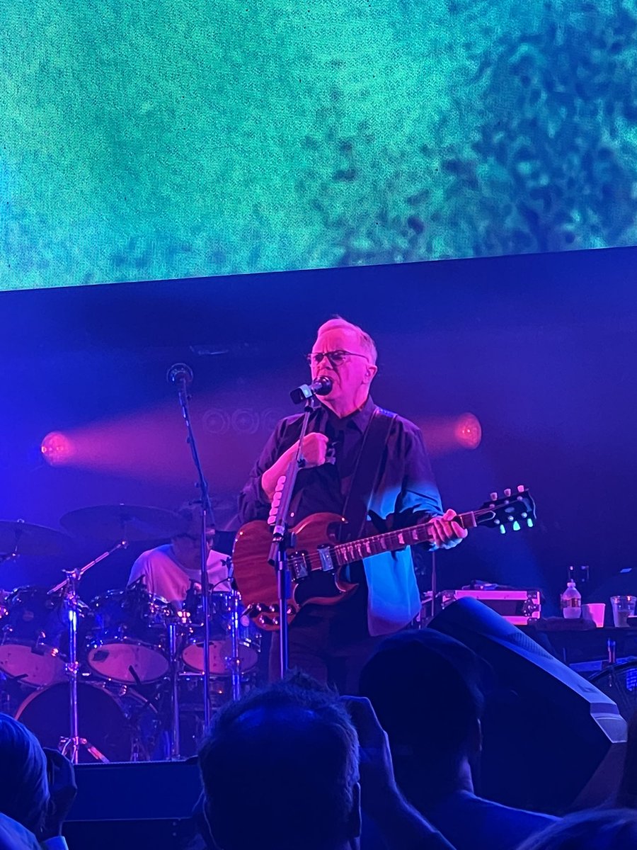 benaddictc's tweet photo. @petshopboys @neworder @pauloakenfold @utollwi @NicholsonChrisA @LB_Pavilion It was an amazing night! Amazing♥️ https://t.co/PKq08ICQBz