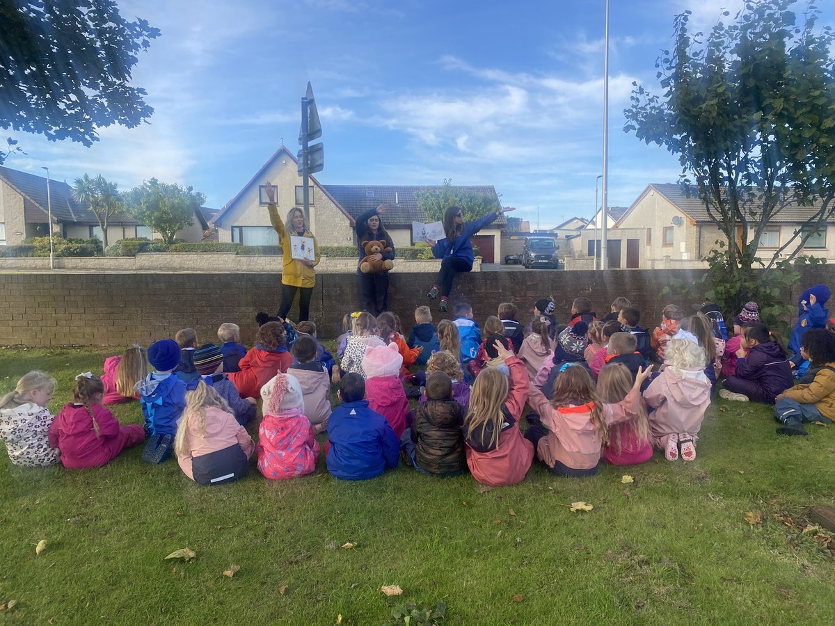 NicolaBuchan2's tweet photo. ‘We’re going on a bear hunt’ 🧸 so much fun retelling the story with our own actions.
Guess where the teachers were in the story….’swishy swashy’ 😄 We collected small bears and will count and sort later….a wonderful morning outdoors ☀️🧸📚 #outdoorlearning @Clerkhillschool https://t.co/HuJfsMsoLp