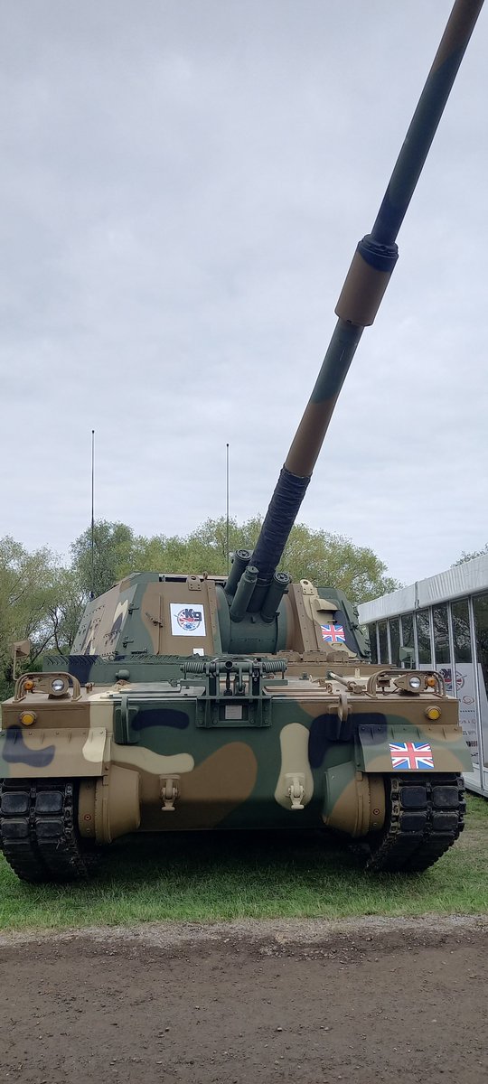 K9TeamThunderUK's tweet photo. We’re at #DVD2022! Be sure to visit Hanwha Defense (stand OR-17) to hear more about #TeamThunderUK & the #K9A2, the advanced variant of the world’s most proven SPH, proposed for the #BritishArmy.
#TeamThunderUK Proven capability. Made in the UK. By Experts. #MobileFiresPlatform https://t.co/D5uTHbFBAV