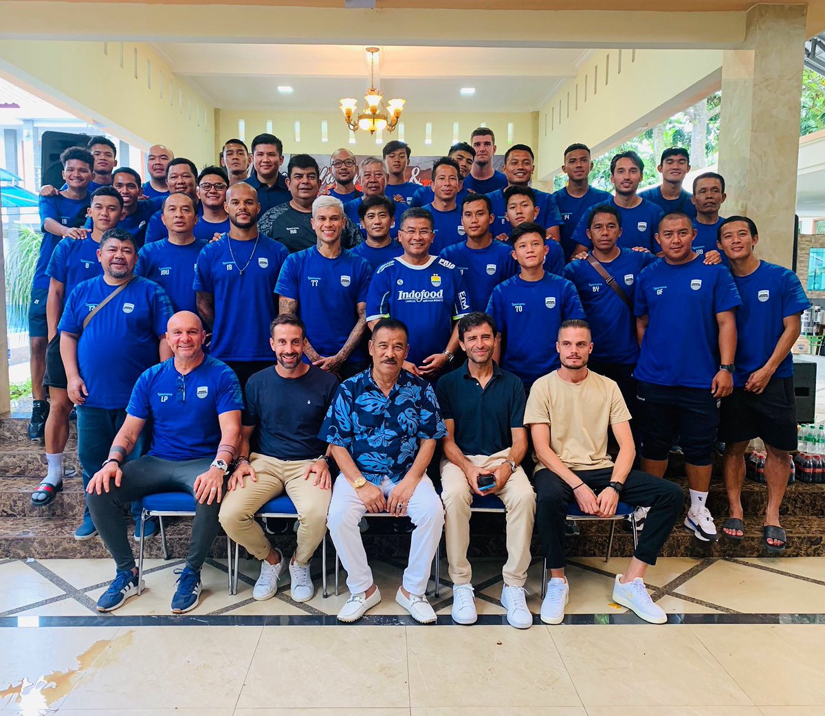 Team lunch 🔵 <a href="/persib/">PERSIB</a>