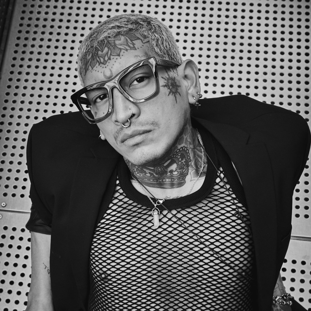 Leave a mark, make a statement - get NIKITA now. Available online &amp; in our showroom.​​​​​​​

Photographer: <a href="/gilishani/">Gili Shani</a> 

#Signaturecollection​​​​​​​​ #Kreuzbergkinder​​​​​​​​ #Eyeweardesign​​​​​​​​ #Berlinfashion​​​​​​​​ #Optics​​​​​​​​ #Berlin