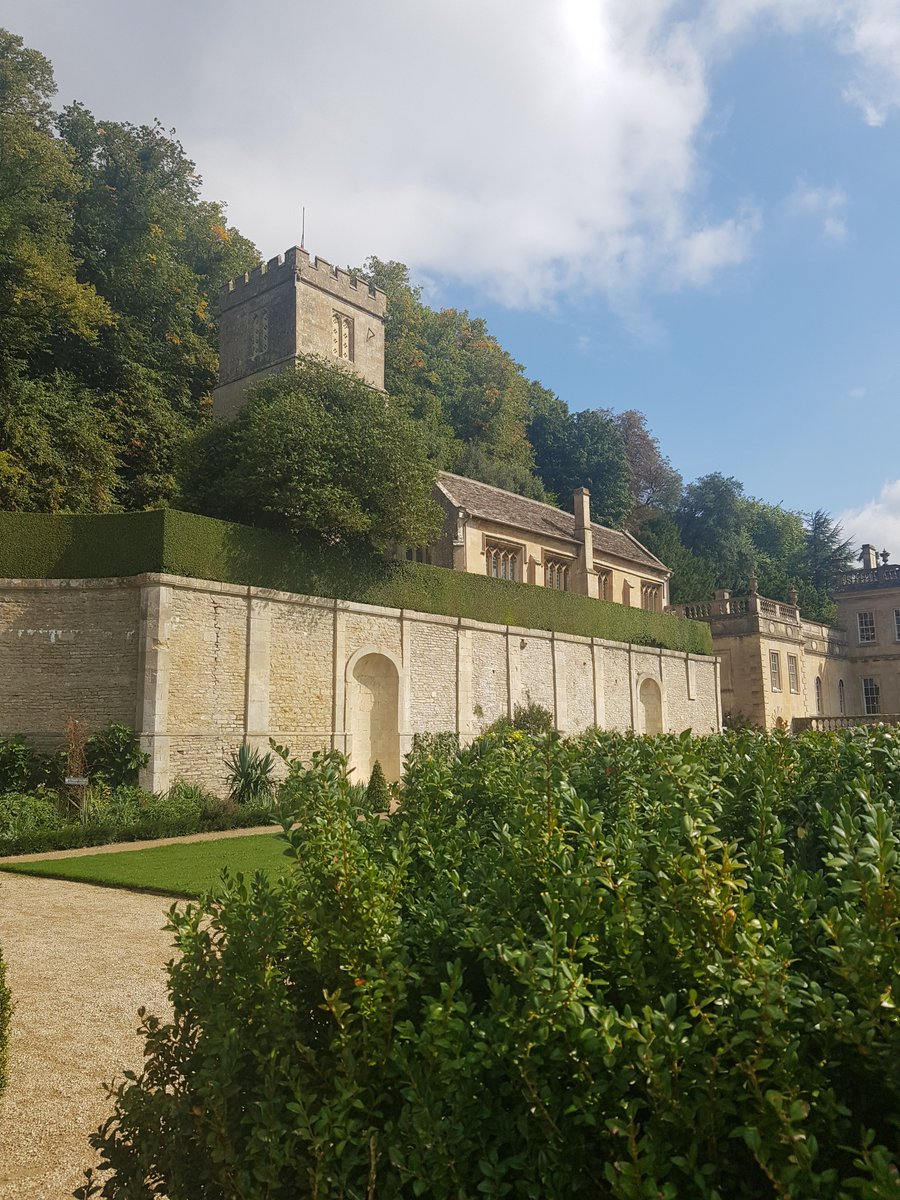 KingJohnsHouse's tweet photo. Land on one side of St. Peter's Church in #Dyrham was dug out to make space for part of the garden for the adjacent house, and a retaining wall put in place. It means that everything around the church is 'squished' close together. It's a striking building. #TheTwitterMouseOnTour https://t.co/2QUzzMgN9K