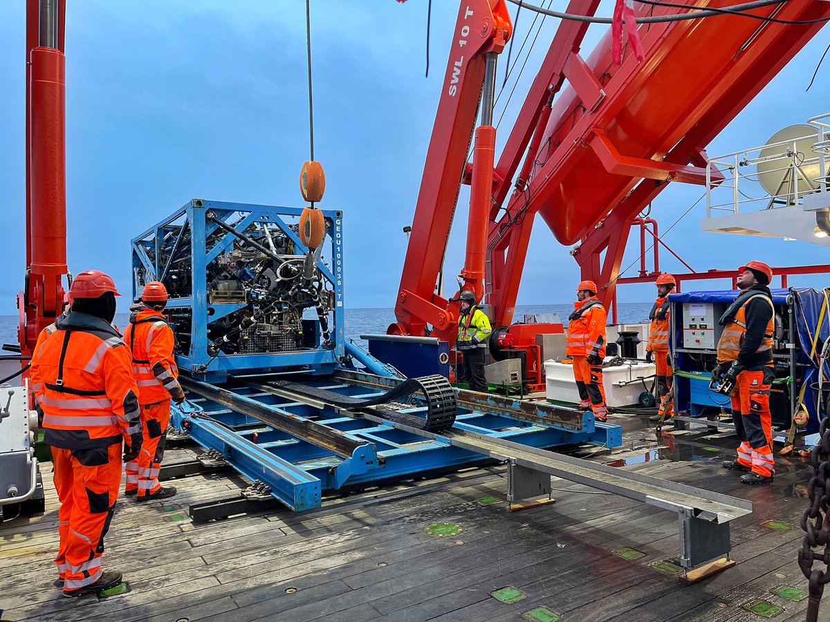 VolkerDiekamp's tweet photo. Back on deck #msm111 #mebo200 https://t.co/UFaEmWogEH