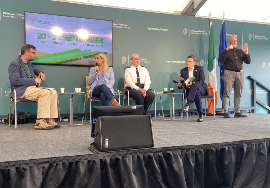 Fantastic to be back down at the <a href="/NPAIE/">National Ploughing</a>! Good start to a busy day.

🔵Supporting our new property marking scheme

🔵 Seeing the great work done by <a href="/gardainfo/">Garda Info</a> Roads Policing Unit. 

🔵 And discussing rural safety with <a href="/JamesBrowneTD/">James Browne TD</a> and A/C Paula Hilman

#ploughing2022
