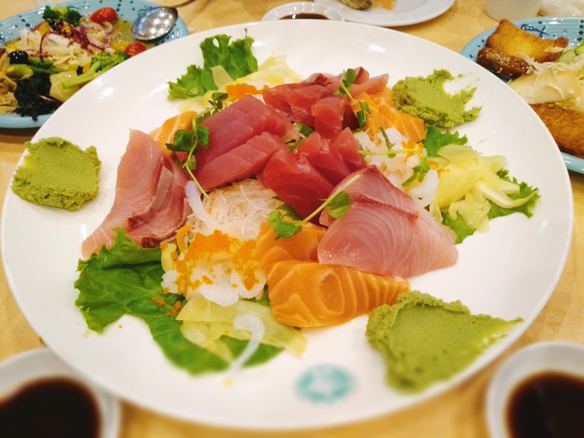 Buildify_yp's tweet photo. 食べ始めて気づきましたが、わさび多ないですか？

#おすし #美味 https://t.co/egApWYQphB