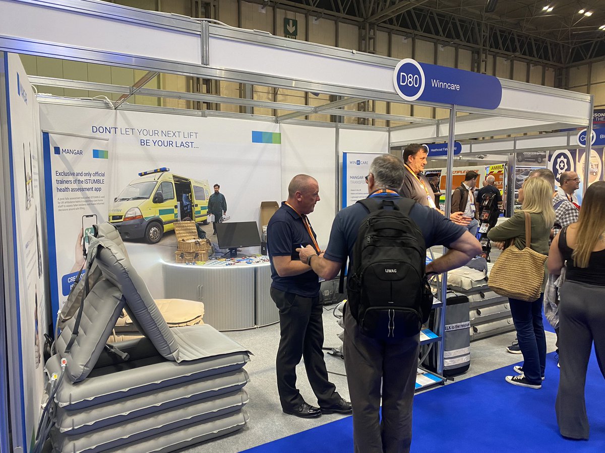 winncare_uk's tweet photo. @apaulwatts and @andrewmacphail are at the @emergencyukshow ready to answer any questions you might have about our Mangar Lifting Cushions or NEW Mangar Supine Transfer System #essshow https://t.co/mv1HWu3Ncy