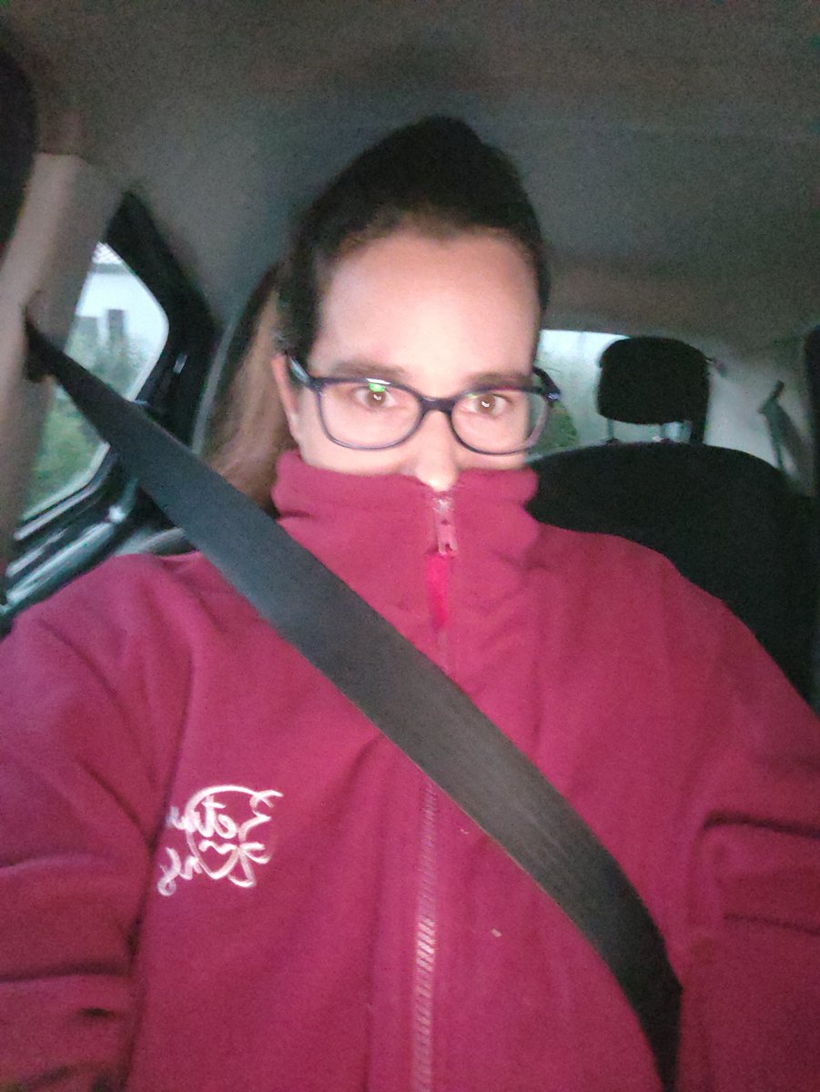 SamZuster's tweet photo. Het is niet koud,het is niet koud,het is niet koud. Aanhouder wint #goedemorgen #winteriscoming #thuiszorg #wijkverpleging #zuster https://t.co/i4hlE3fShg