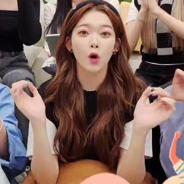 suafied's tweet photo. happy birthday to our bunny princess tsuki! <3 

MOON RABBIT TSUKI DAY
#Happy_TSUKI_Day
#달토끼_츠키가_지구에_온_날 https://t.co/S4PhRwd3Ti