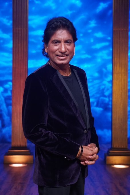 MdSahil2707's tweet photo. #riplegend 
#rajusrivastava 
Rip🌼🙏🏻 https://t.co/HxtseNO4e3