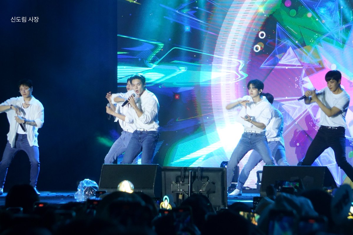 heochanfanbase's tweet photo. 220919

154_iko Twitter Update - 220916 KPOPLAND in JAKARTA

#HEOCHAN #CHAN #VICTON #VICTONinJAKARTA #VICTON_IN_KPOPLAND2022 #허찬 https://t.co/n4PCaCMGV5