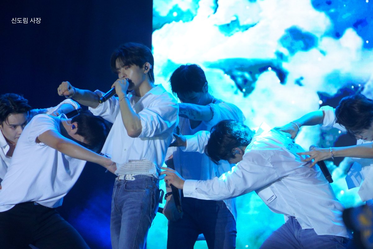 heochanfanbase's tweet photo. 220919

154_iko Twitter Update - 220916 KPOPLAND in JAKARTA

#HEOCHAN #CHAN #VICTON #VICTONinJAKARTA #VICTON_IN_KPOPLAND2022 #허찬 https://t.co/n4PCaCMGV5