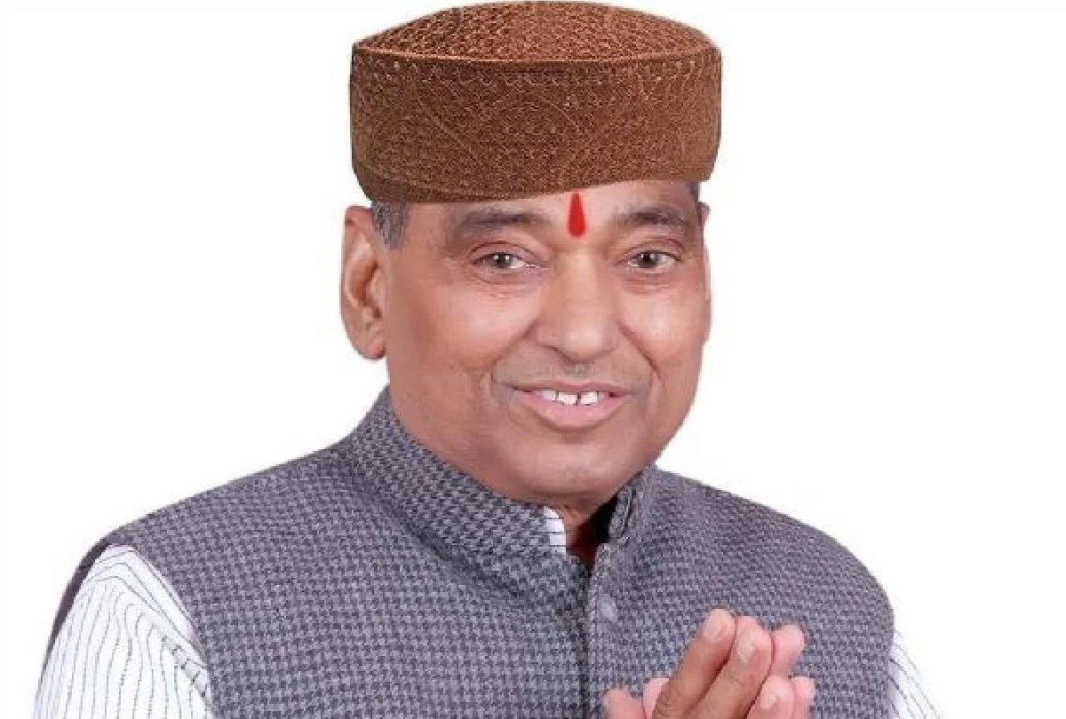 news24tvchannel's tweet photo. आगरा में BJP विधायक छोटे लाल वर्मा के बेटे पर बलात्कार का आरोप लगा

◆ महिला ने विधायक के बेटे पर जबरन गर्भपात, मारपीट और जान से मारने का भी आरोप लगाया है 

◆ महिला ने पिता और बेटे दोनों पर FIR दर्ज़ की https://t.co/LrlsKFWrbj