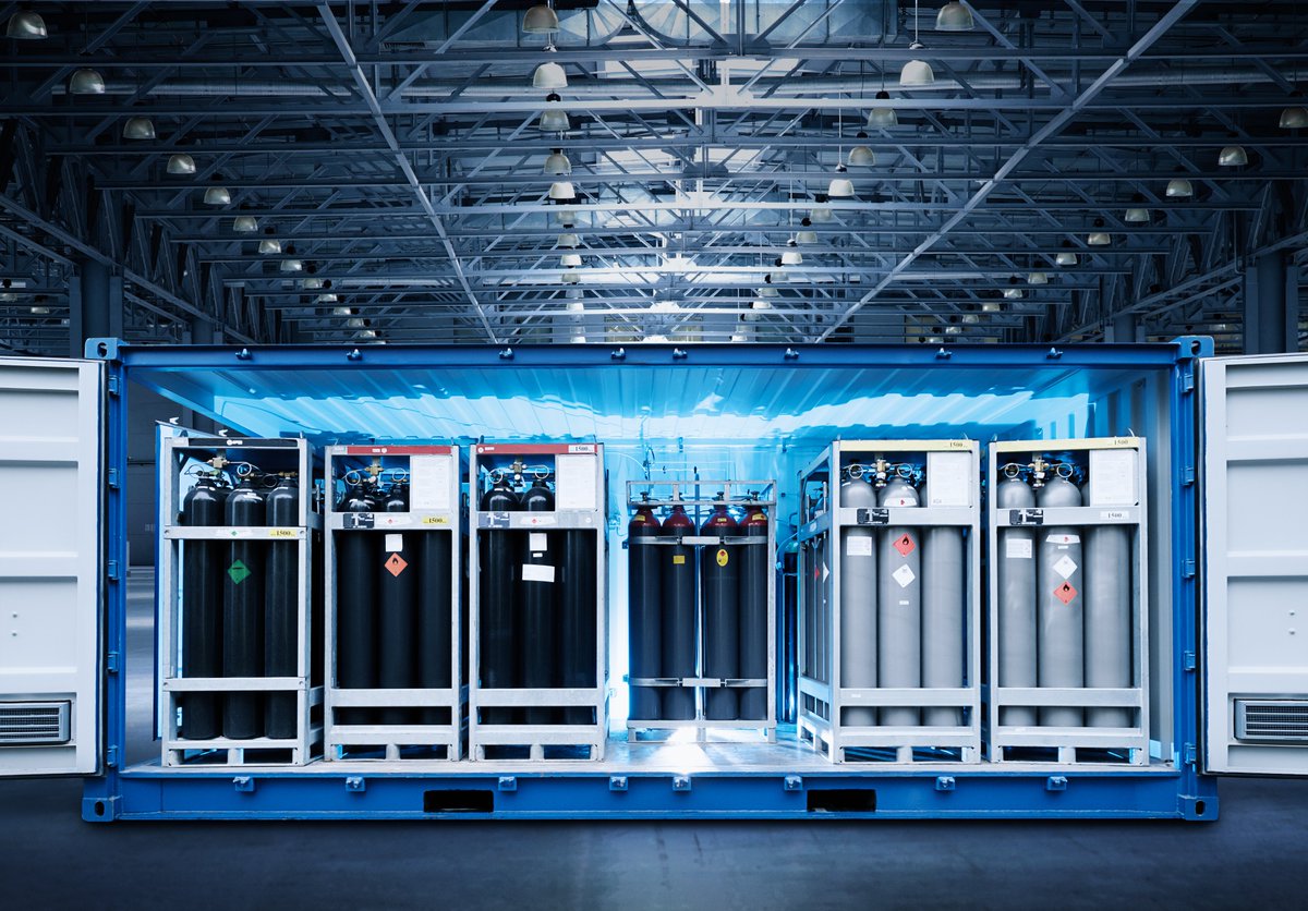 INERATEC_global's tweet photo. INERATEC goes global to establish industrial #PowertoLiquid & #eFuel projects in Japan and the Asia-Pacific together with Japanese Engineering company Chiyoda Corporation. We are very excited to take this step with a strong international partner.
https://t.co/KViF3hsQHT https://t.co/Har4tGwxWr