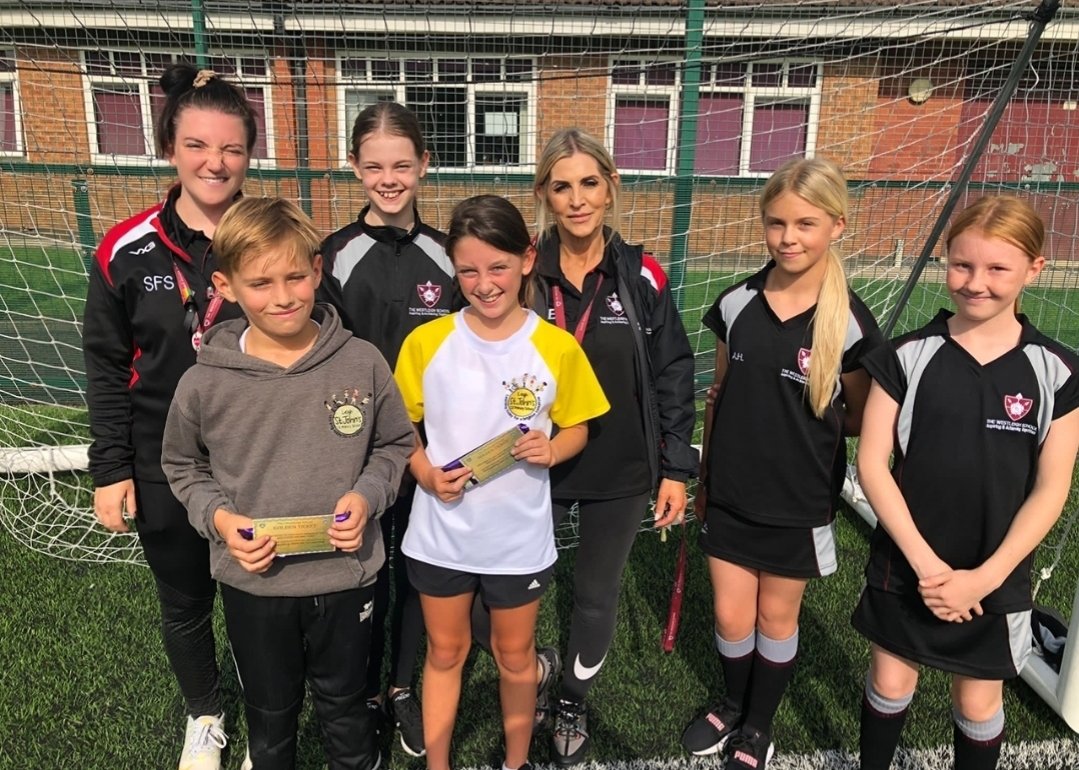 WestleighPE's tweet photo. Our amazing Year 7 sports leaders welcomed St John's Primary yesterday in a PE taster session! 
Golden tickets were awarded for excellent attitude to learning 👏 
#SportsLeaders @TheWestleighSch https://t.co/ib6eHLGSoo
