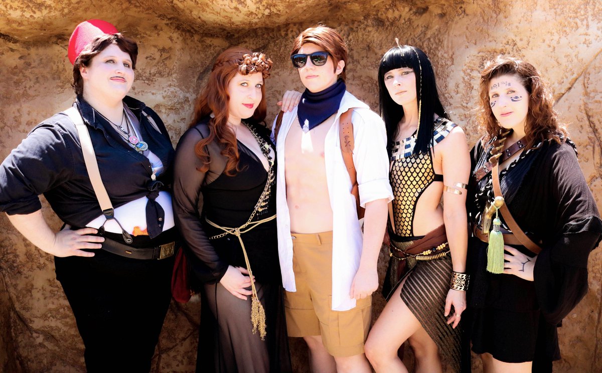 Our swim group for The Mummy, big thanks to BirbKing Photography for the lovely photo! 💖

#themummy