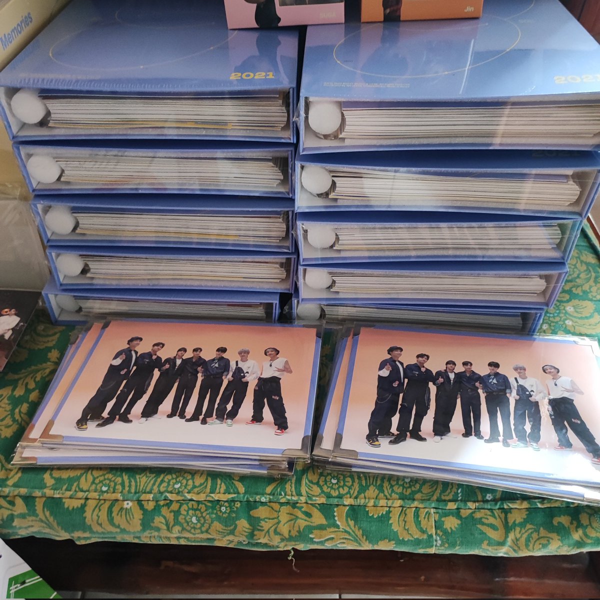 clickbangtanph's tweet photo. Our box is here❣️ For those na gusto mag pa SDD, please DM me.

#ClickBangtanPHUpdate https://t.co/08VXG8NK3g