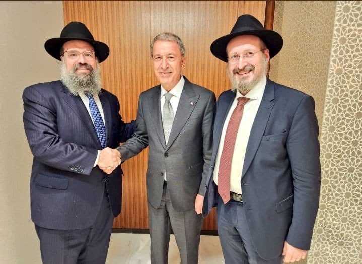 umitozdag's tweet image. Bana mutluluğun tanımını yapabilir misin? Bu fotoğraflardan daha güzel mutluluk tanımı yapabilecek bir şey zor bulunur.