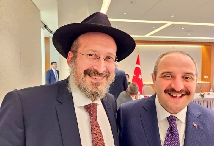 umitozdag's tweet image. Bana mutluluğun tanımını yapabilir misin? Bu fotoğraflardan daha güzel mutluluk tanımı yapabilecek bir şey zor bulunur.