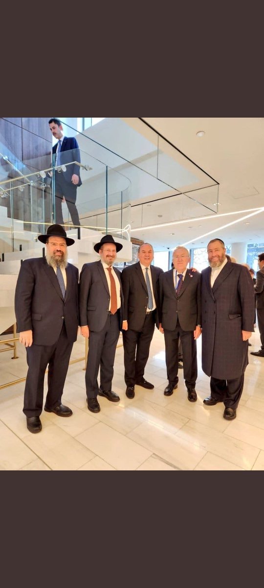 umitozdag's tweet image. Bana mutluluğun tanımını yapabilir misin? Bu fotoğraflardan daha güzel mutluluk tanımı yapabilecek bir şey zor bulunur.