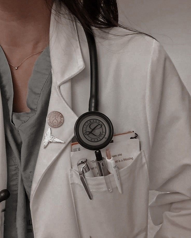 yaxstudy's tweet image. olá galera, sou nova por aqui.

• yasmin/yas.
• 19y. 
• foco: enem e concurso militar. 
• vestibulanda de medicina.
• objetivo: parar de procrastinar. 
💗: Jesus, flamengo, música, livros, séries etc. 

⌕ :: #studytwtbr | #studytwt