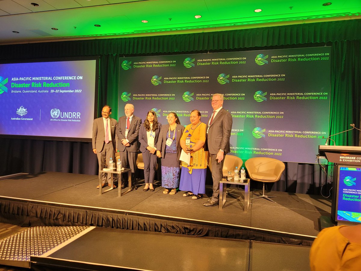 Scott Hook tweet media