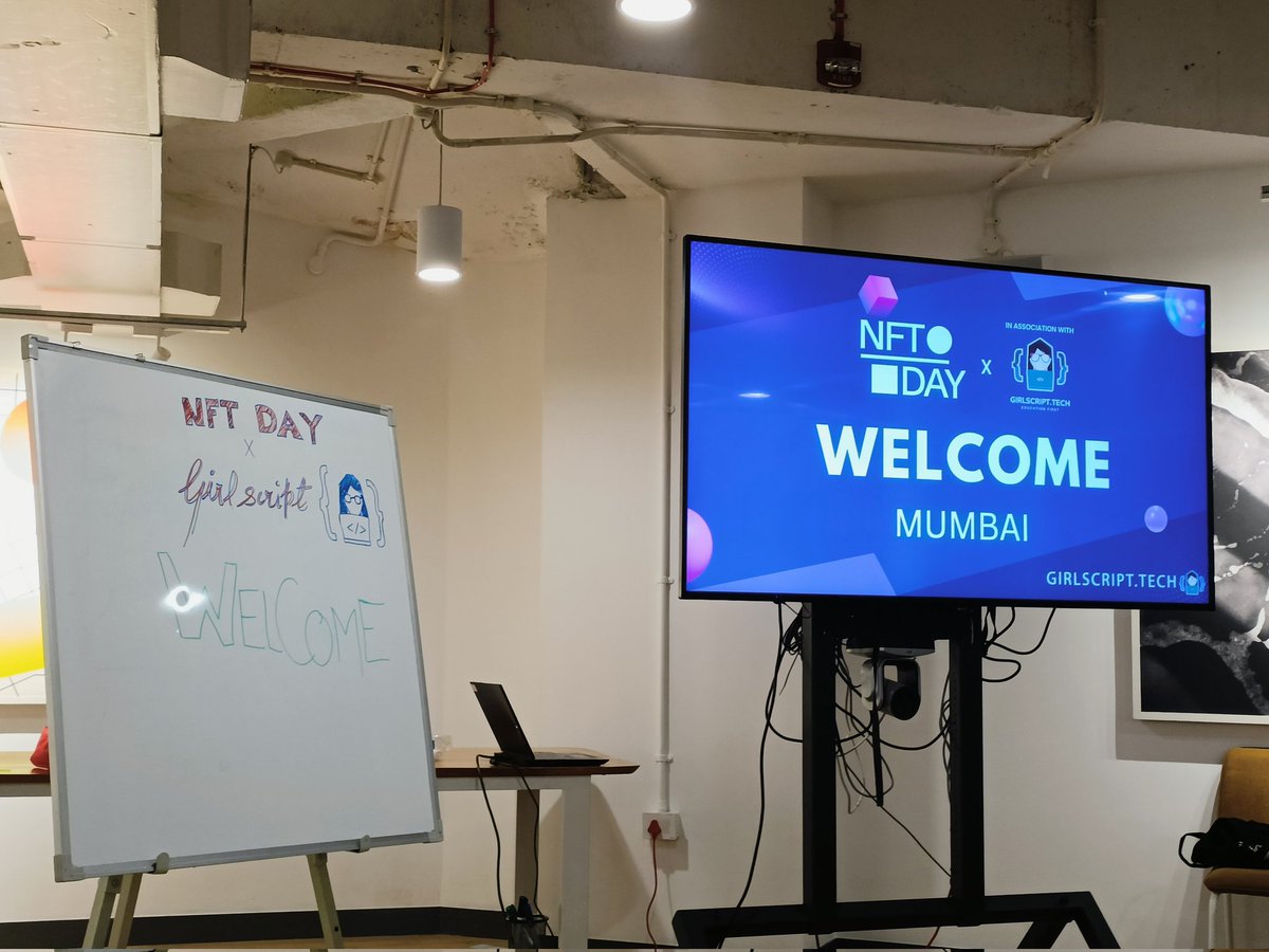 _Satyam_gupta_'s tweet photo. Had so much fun talking to you guys.
@pritisinghhhh @ys_eit @alisolankii @lets_ash met amazing folks at @Girlscript1 x @OfficialNFTDay MUMBAI.

#NFTDayMumbai https://t.co/GV52t5C58d