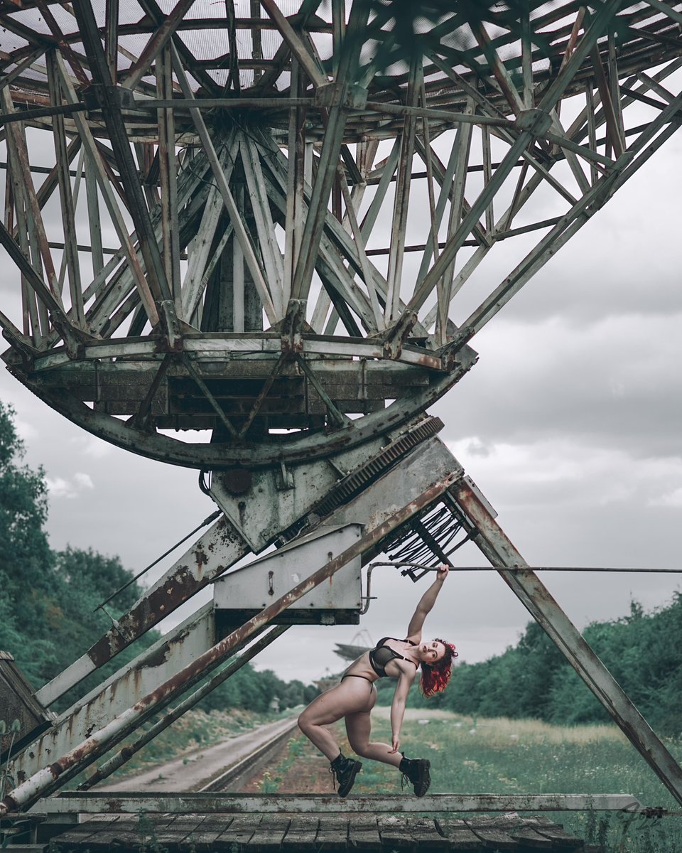 “Extra - Terrestrial”

#portraitphotography #AbandonedPlaces #portrait #photography #art #Nikon #people #abandonedportraits #Cambridge #photooftheday #photo #camera #portraitmood #portraits #model