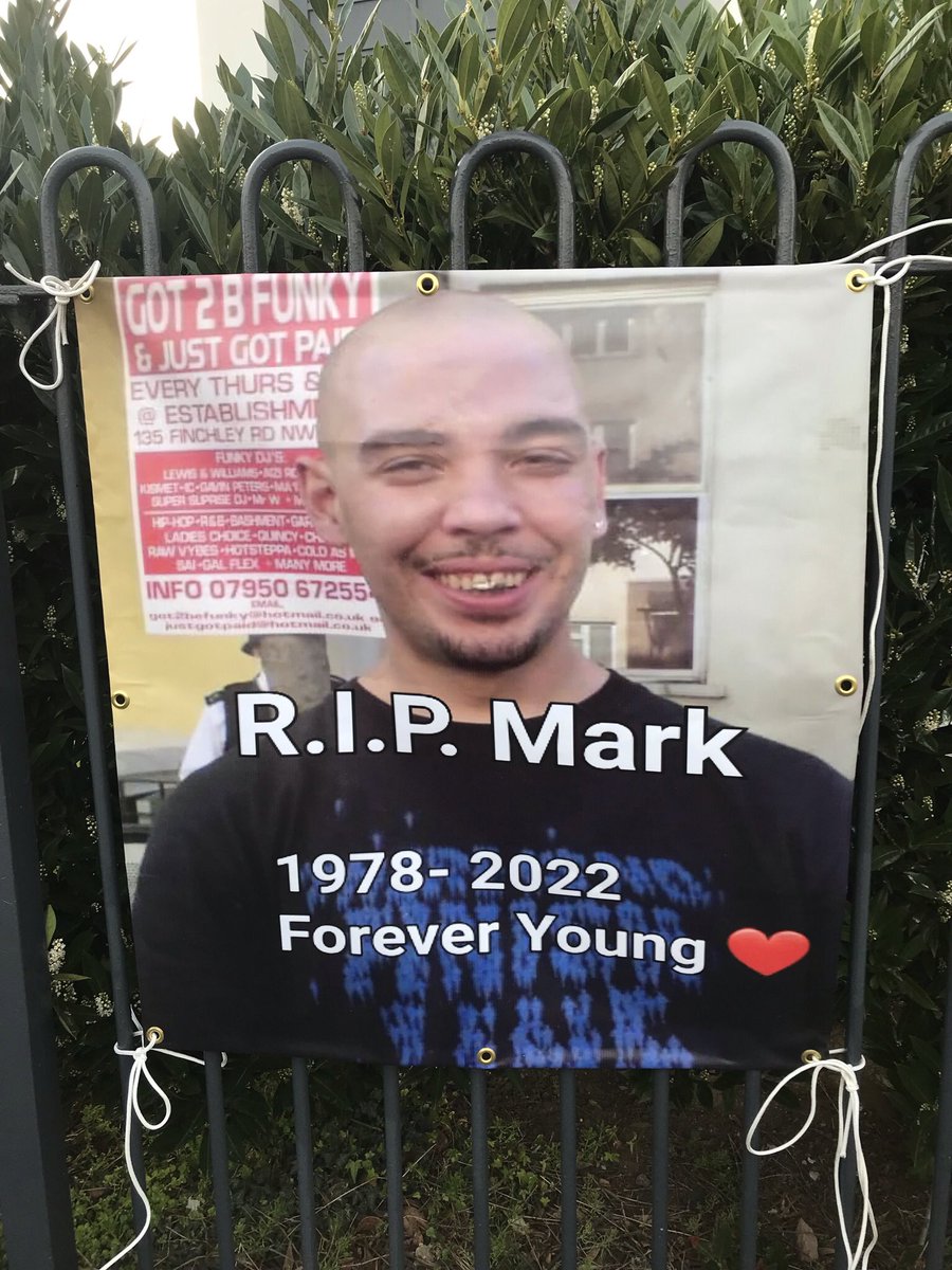 ukDubbleU's tweet photo. Miss my brother so so much #fuckcancer https://t.co/GLIX14MbNl