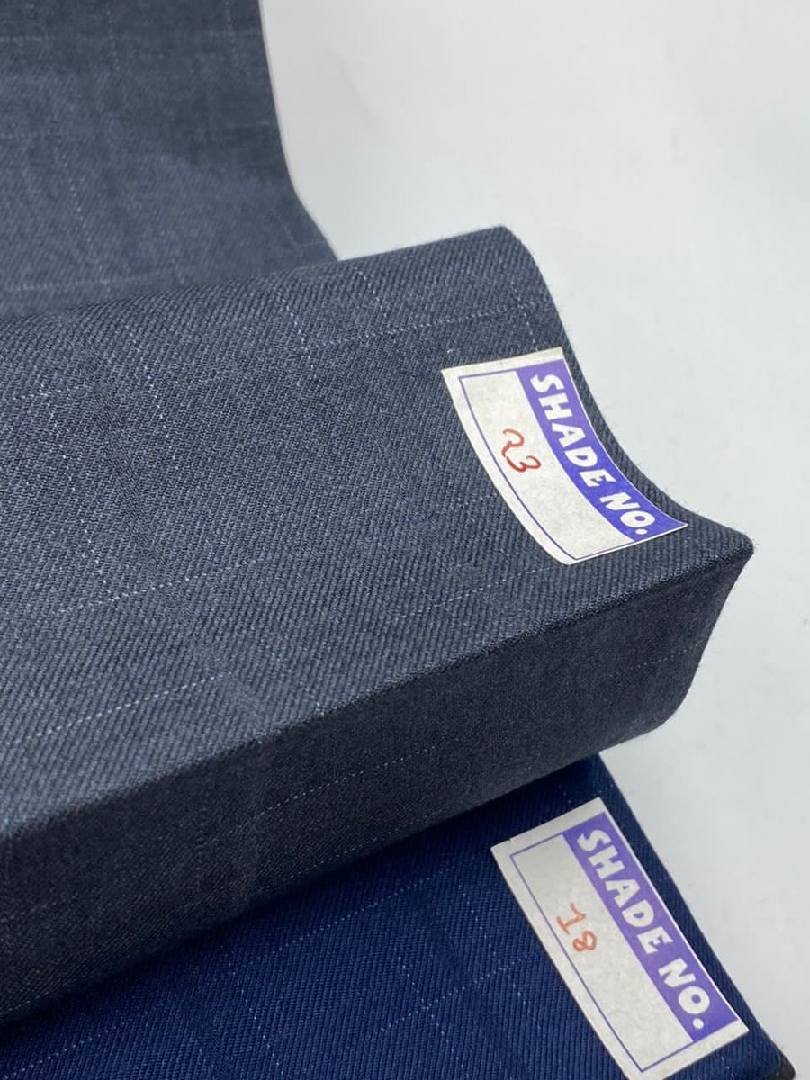 Ayshatuure's tweet photo. NEW ARRIVAL
GC ITALIAN WOOL
4,000 PER YARD
#Trending #uniqueandclassy #kanoyards #elegant #Crush #Textile #ayshamaishanu #elegance #public #queensfuneral #explorepage #explore #TheBachelorettes https://t.co/X1VSy0jcAV