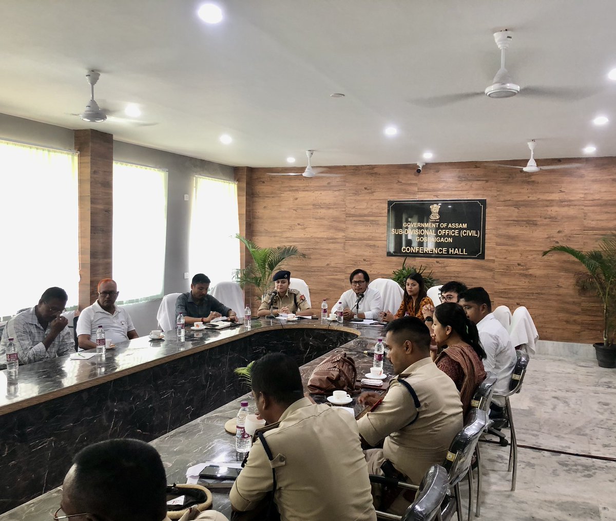SDO_CGossaigaon's tweet photo. A meeting was chaired by Shri @mridul_boro,i/c SDO(C) to discuss on the preparedness of ensuing Durga Puja celebrations. In the meeting,Smti N Sharma,APS,SDPO, Gsn, @Ahmad_u_t, EO,Gsn,Circle Officers,Sub Divisional Heads of Depts&amp; Puja Committee members were present @dckokrajhar https://t.co/xnKyltLip5