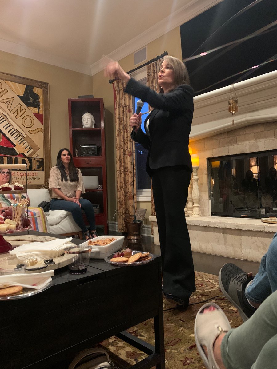 CKelleyLive's tweet photo. Happiness is being invited to the home of friends for a party to meet former presidential candidate Marianne Williamson and running into Bruce Springsteen’s autographed guitar, too. #ilovela #mariannewilliamson #brucespringsteenandtheestreetband #NationalVoterRegistrationDay https://t.co/Kvx5YBclb2