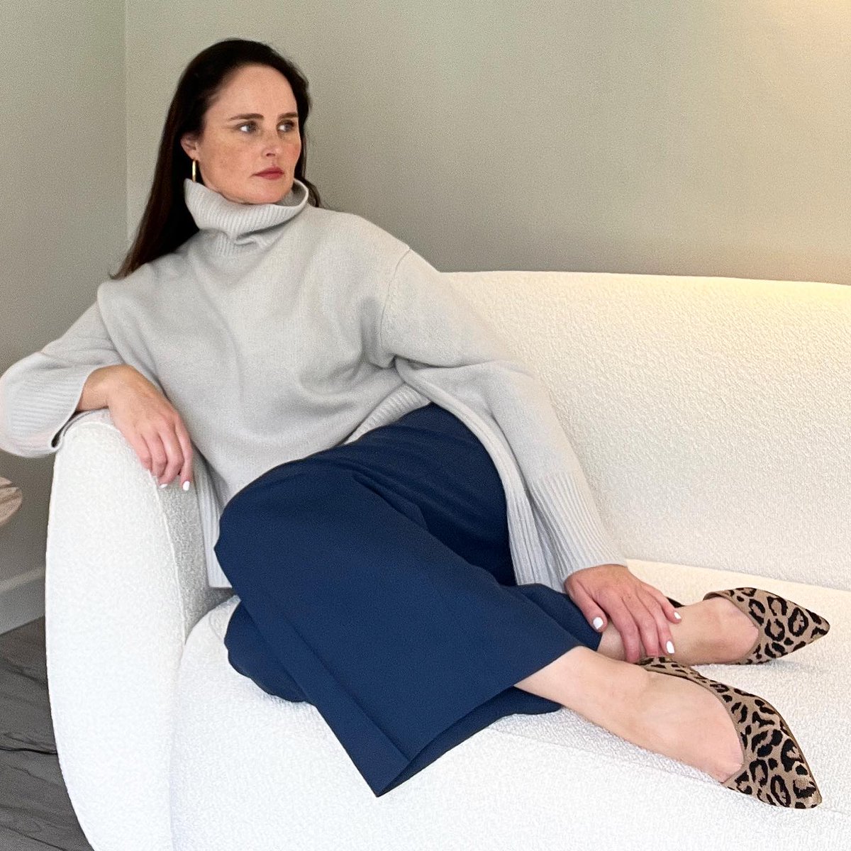 vivaia_official's tweet photo. Toss on some #leopard #print🐆, and you’re set👀. #animalprint #slowfashion #balletflat
Keep your feet wild with #Aria5 this #fall - link via https://t.co/cHTjNDhKmN https://t.co/2ruGdQbWyd
