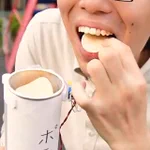 天才すぎる!w筒の奥にあるチップスターを取り出せる『チップスリフター』