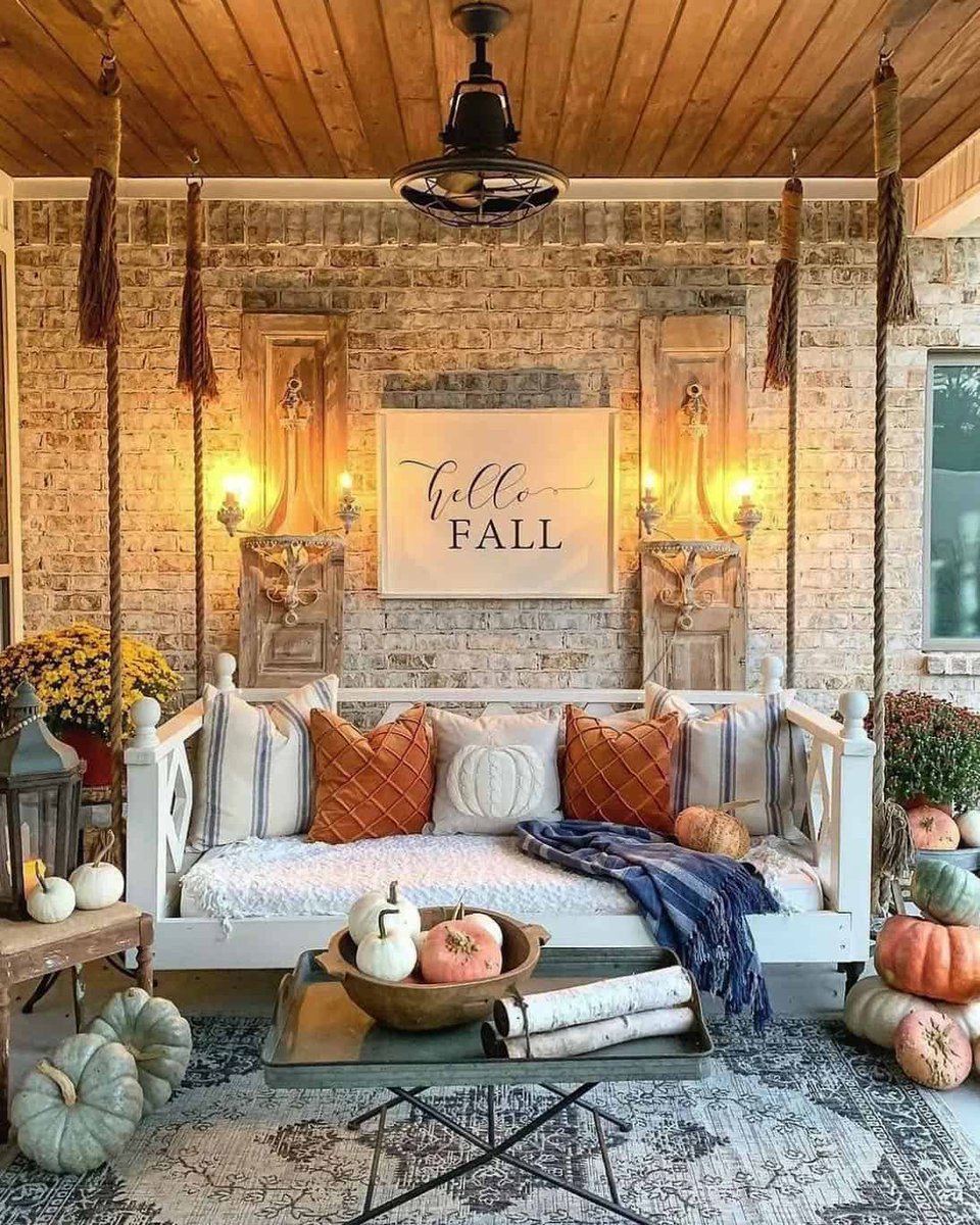 OneKindesign's tweet photo. 25+ Most Warm And Inviting Fall Decorating Ideas For Your Home 
https://t.co/WKANO2FHjq https://t.co/tqCiY9GuZa