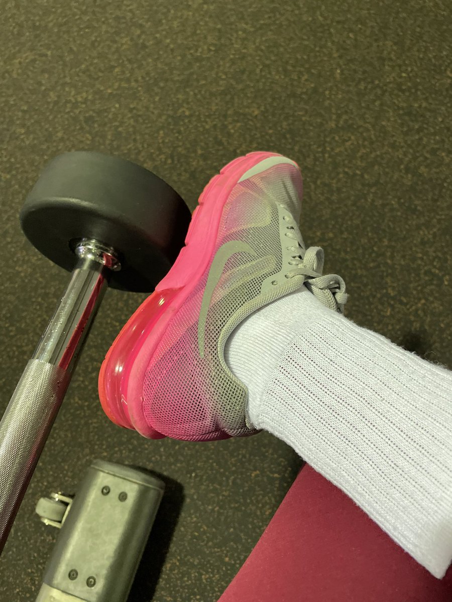 _JoPanes's tweet photo. Survived my first week 💪🏼 now time to recharge! 🏃‍♂️ #wellbeing https://t.co/1dtBU9aFAB