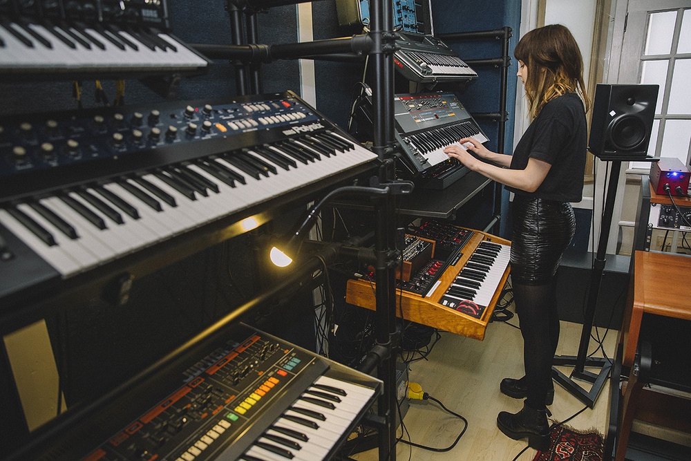 After the success of their debut album @Chvrches acquired more synths which meant their second album 'Every Open Eye' was able to be more stripped-back, with less elements in the mix, allowing the character to come out a bit. sosm.ag/Chvrches #musicproduction #synths