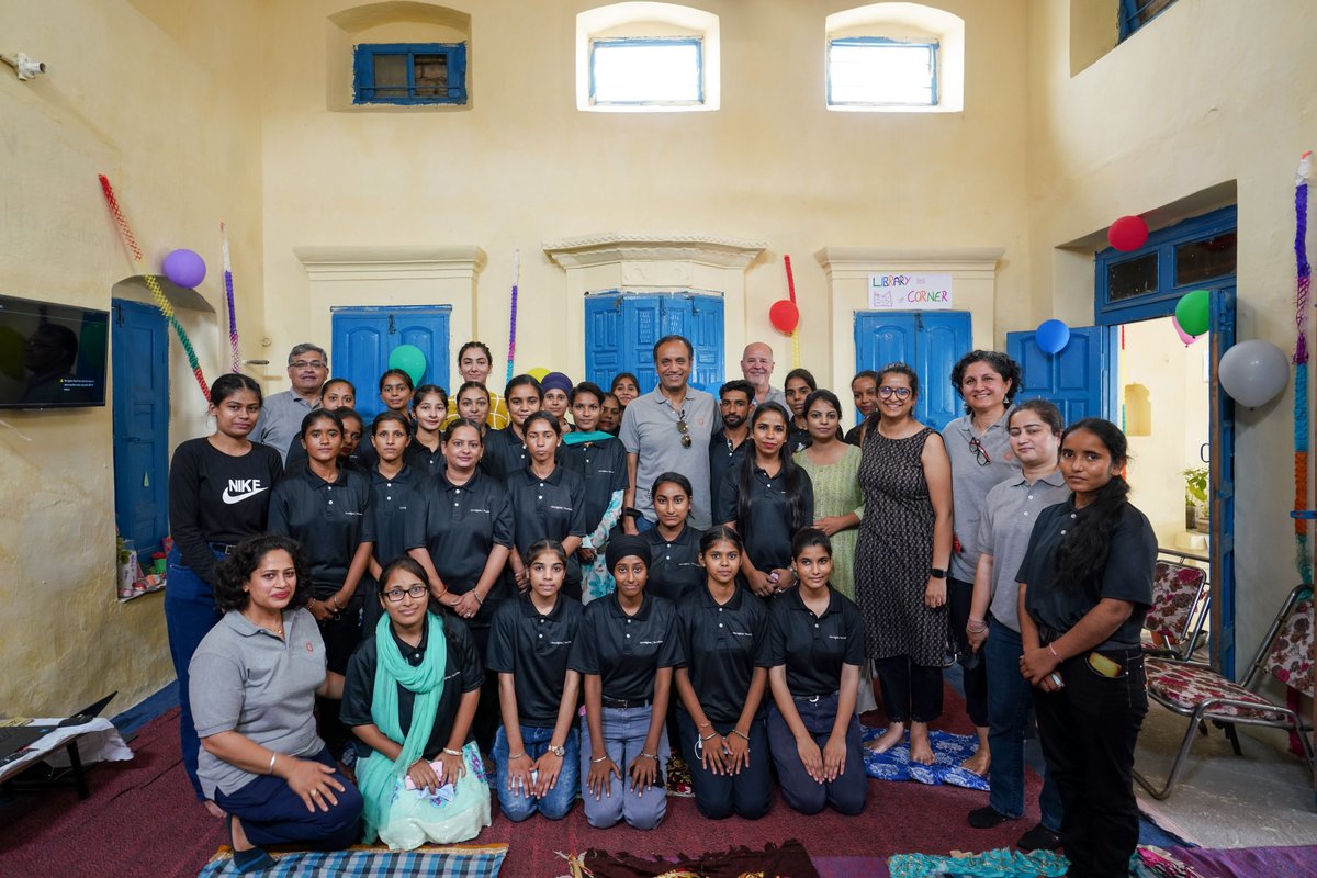 SunnySingh's tweet photo. Back in Seattle after a whirlwind India trip. I met my teams in Delhi-NCR and Mohali and was impressed with the work @RoundGlassFdn and #RoundGlassSports are doing to bring Wholistic Wellbeing in Punjab through sports, learning, waste management, etc. Look forward to going back. https://t.co/2mQ1pvwV88