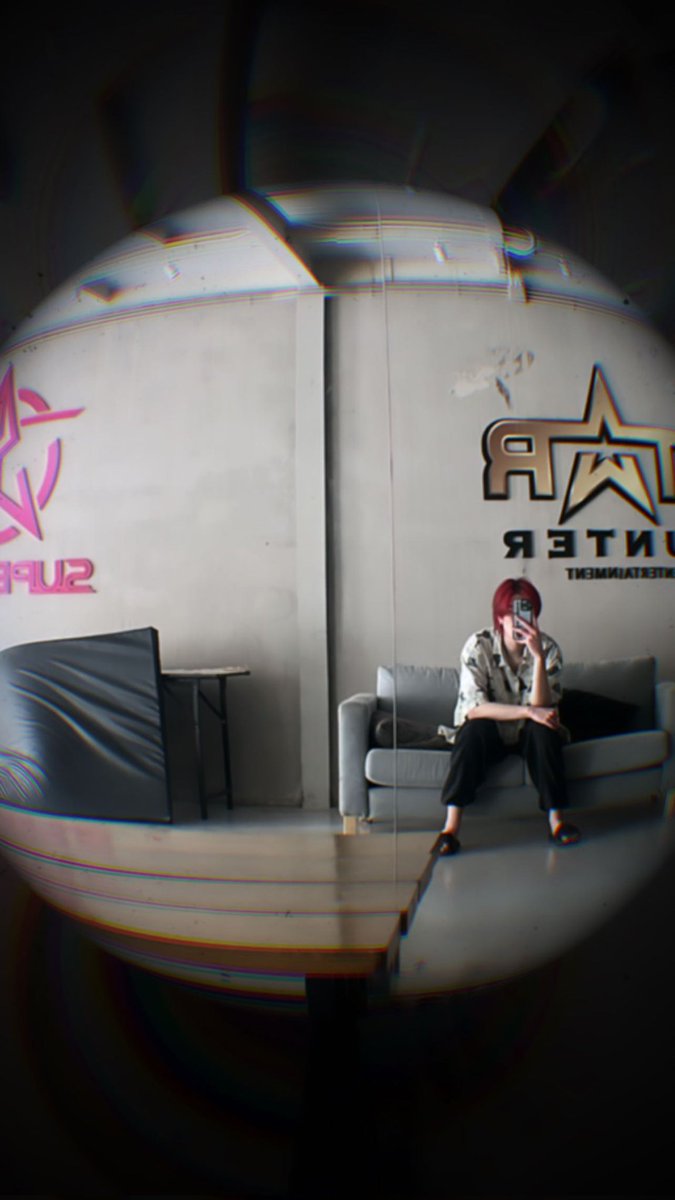 DeTungOfficial's tweet image. Instagram Story: De’Tung 

คิดถึงเนอะ เวลาผ่านไปไวมากๆ เหมือนพวกเธอเพิ่งเต้นกันอยู่เลย

#ตั๋งต้าวเด๋อ 
#StarhunterEntertainment