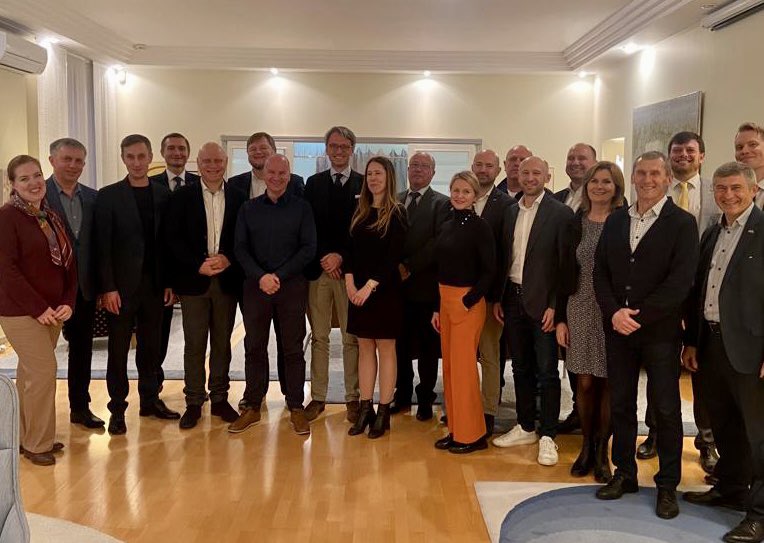 Battered but not broken! With Swedish business reps here in Kyiv. Russia’s illegal war won’t stop them creating jobs &amp; growth in #Ukraine. And once Ukraine has won the war, they’ll be part of rebuilding this great country.